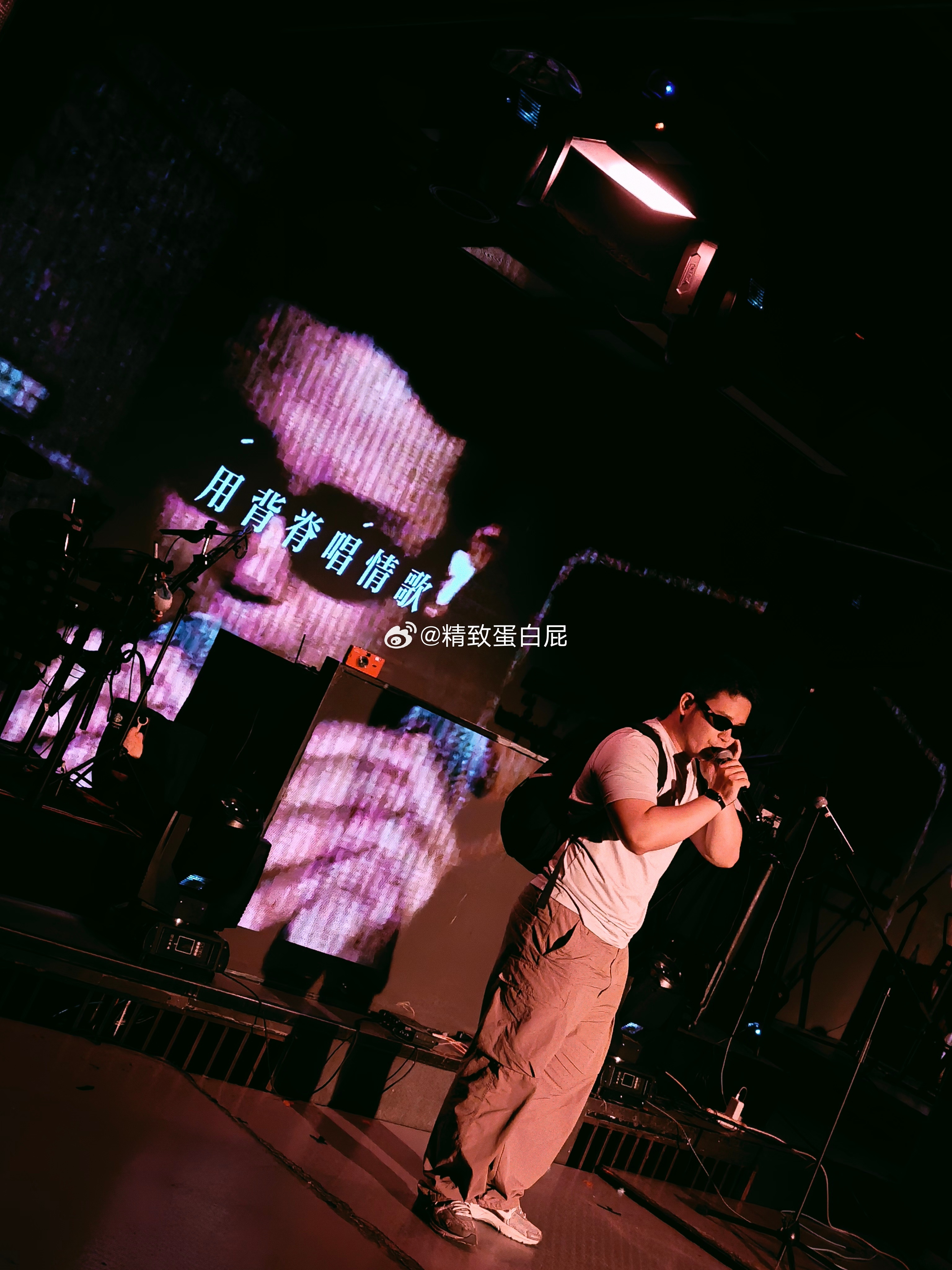 是谁把我手臂拍得这么粗