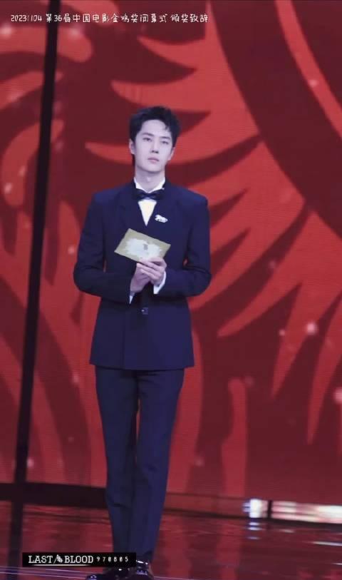 想看中国电影的传承代表王一博主演的电影《人·鱼》 ​​​