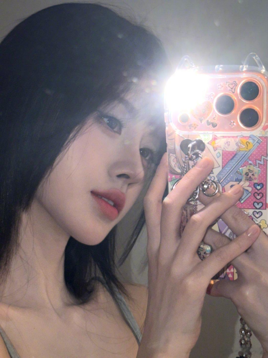 鞠婧祎 jjy鞠婧祎来战 jjy鞠婧祎阿黛我喜欢晴天 你恰好是最好的太阳ᐢ- ˕