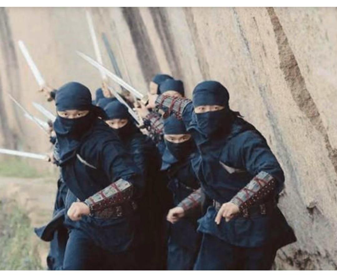 嘿，各位历史迷们！今天咱们来聊聊一位“被刺”得不算太惨，但名气可是响当当的宰相—