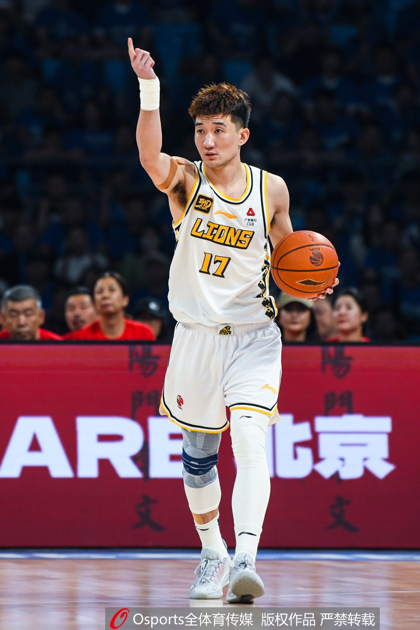 直播吧专访孙铭徽：季后赛打封闭出战，G5最后两罚不中是心态问题浙江广厦在总决赛以