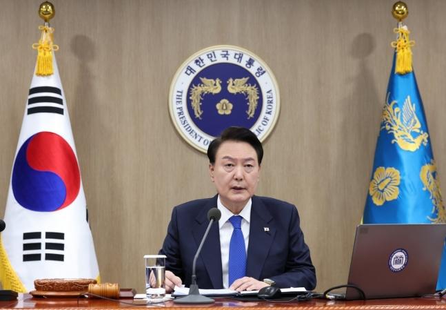 #韩国政治#【韩国总统尹锡悦将对内阁各部门进行大规模裁员】

据悉，随着韩国总统