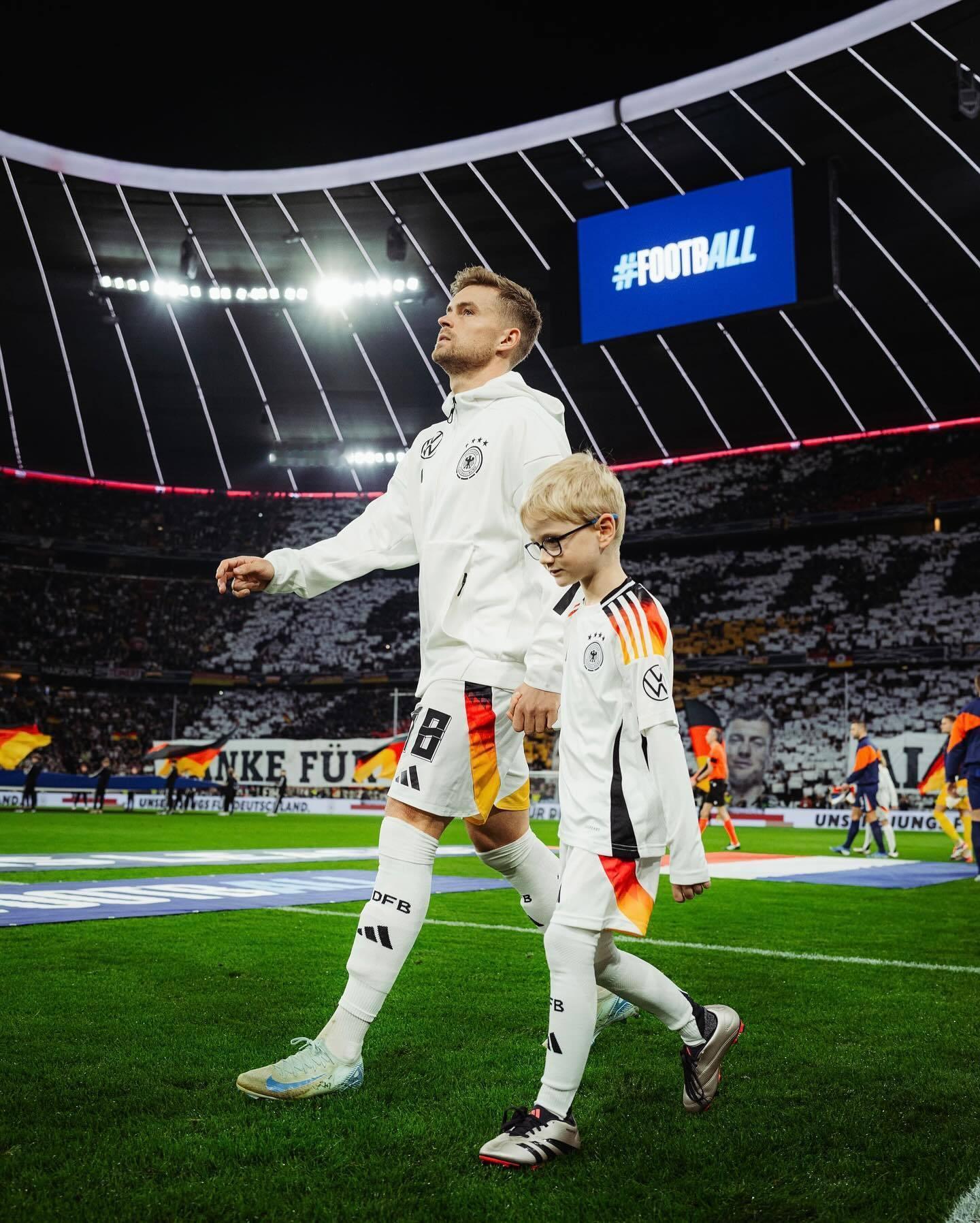 #德国队[超话]##DieMannschaft[超话]#米特尔施塔特ins炙热的