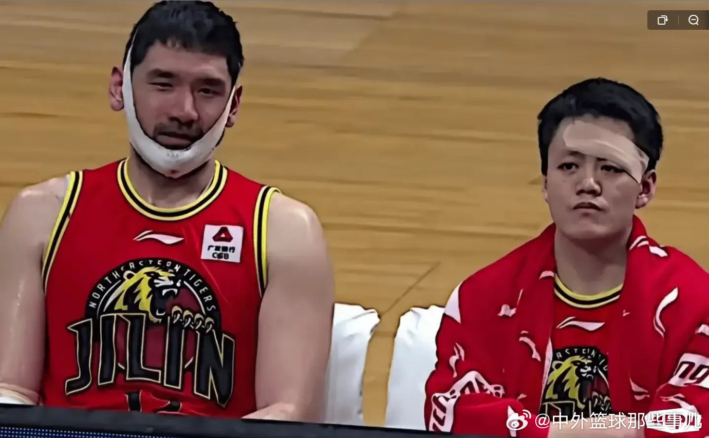 今早杨瀚森被记者询问身体对抗方面适应的怎么样，跟你在CBA相比如何——我第一时间