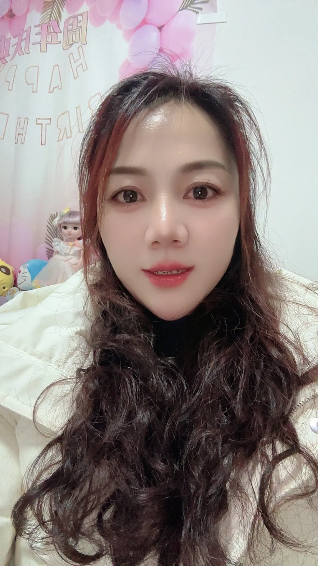 有一种女人最可年，长着一张不缺对相的脸，却把自己活成尼姑！女人一定要活...