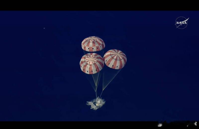 “阿尔忒弥斯2号”任务成功返回 太空人“分身”数据首次曝光海外新鲜事阿尔忒弥斯2