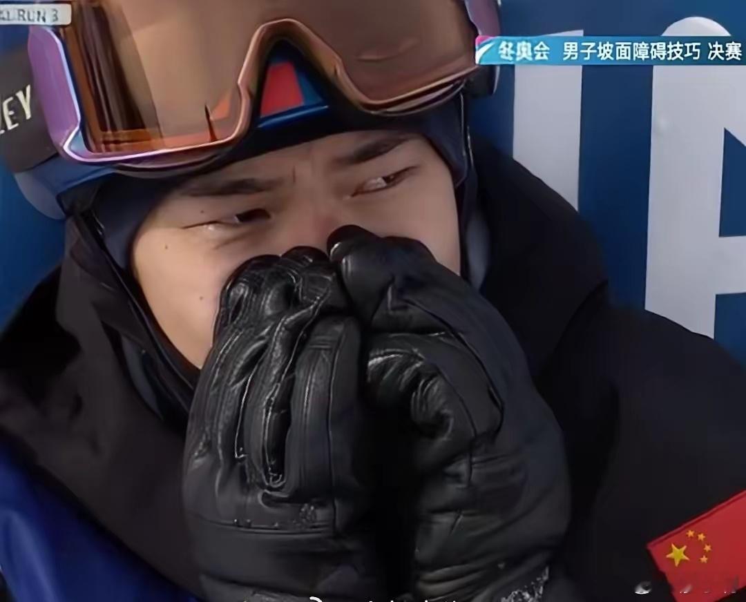 苏翊鸣金牌谢谢苏翊鸣为中国夺得首金，这枚金牌和这段记忆也终将成为他22岁最好的生