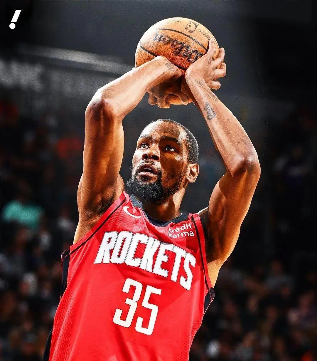 火箭成了中投大队，全队三分18投10中，轻取太阳队，杜兰特17投11中，得到28