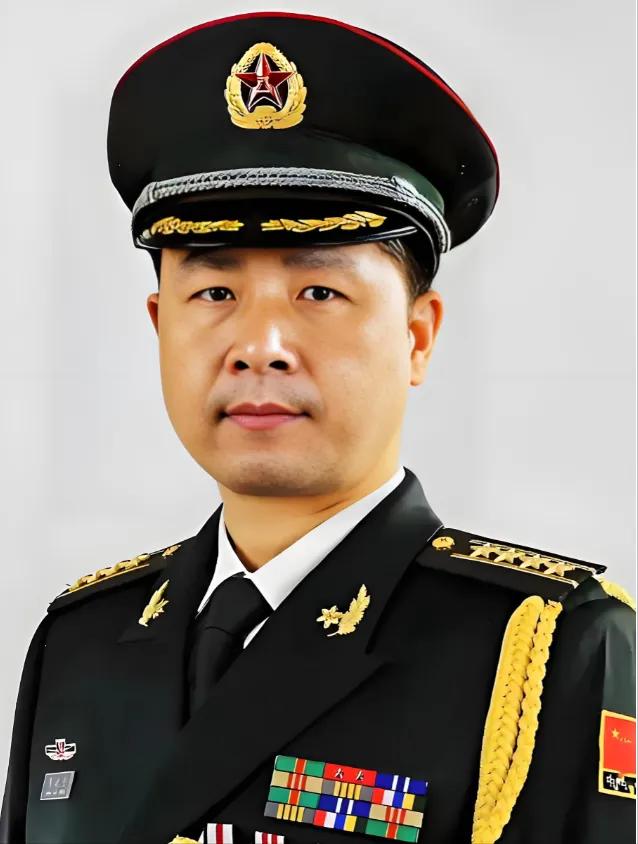 “我要让所有美国的导弹打不到中国！”没人能想到，这句掷地有声的豪言，竟出自青年科