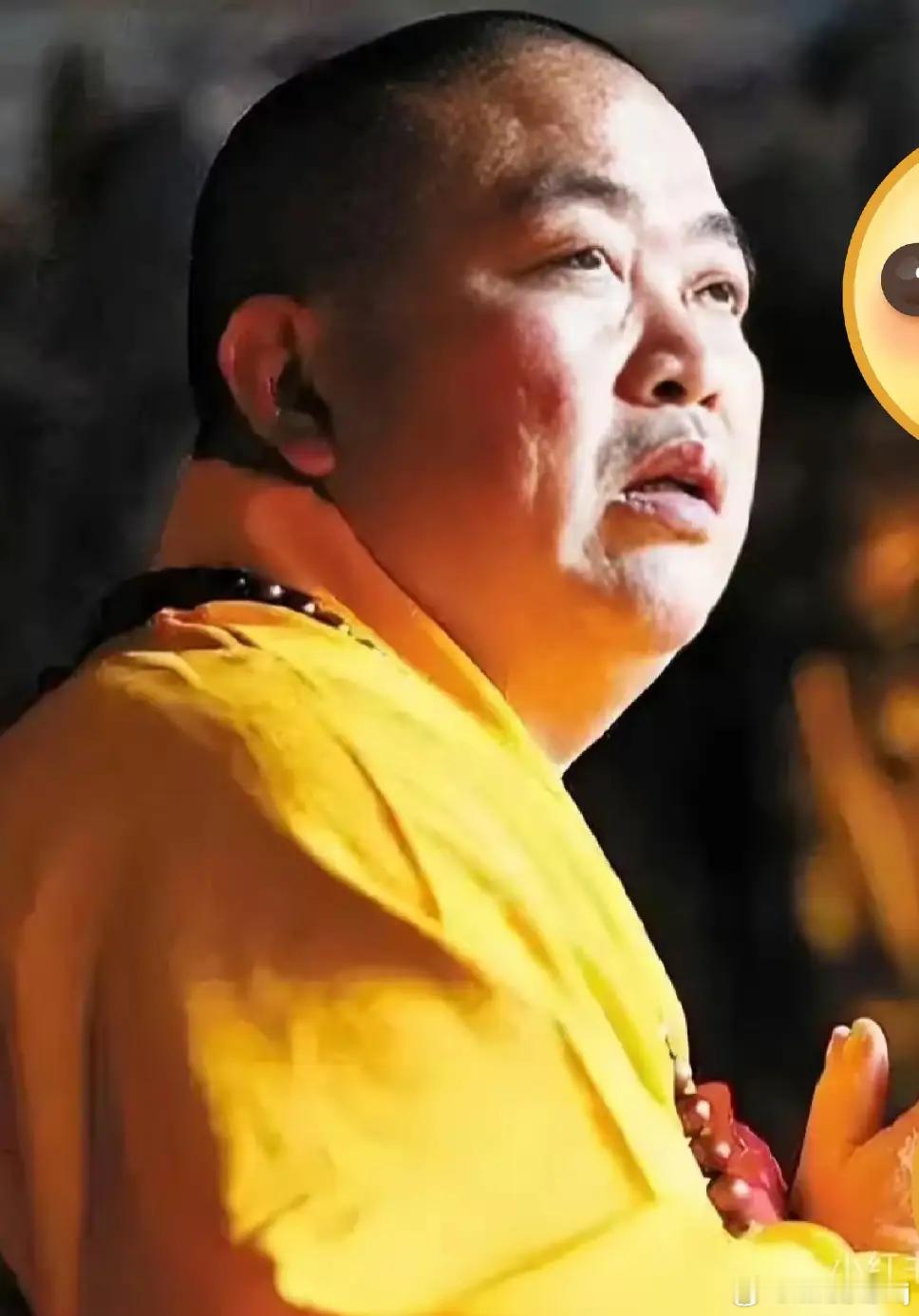 释小龙 万万没想到，大家在寺庙里许的愿，居然被一个和尚给实现了。表面是和尚，背地