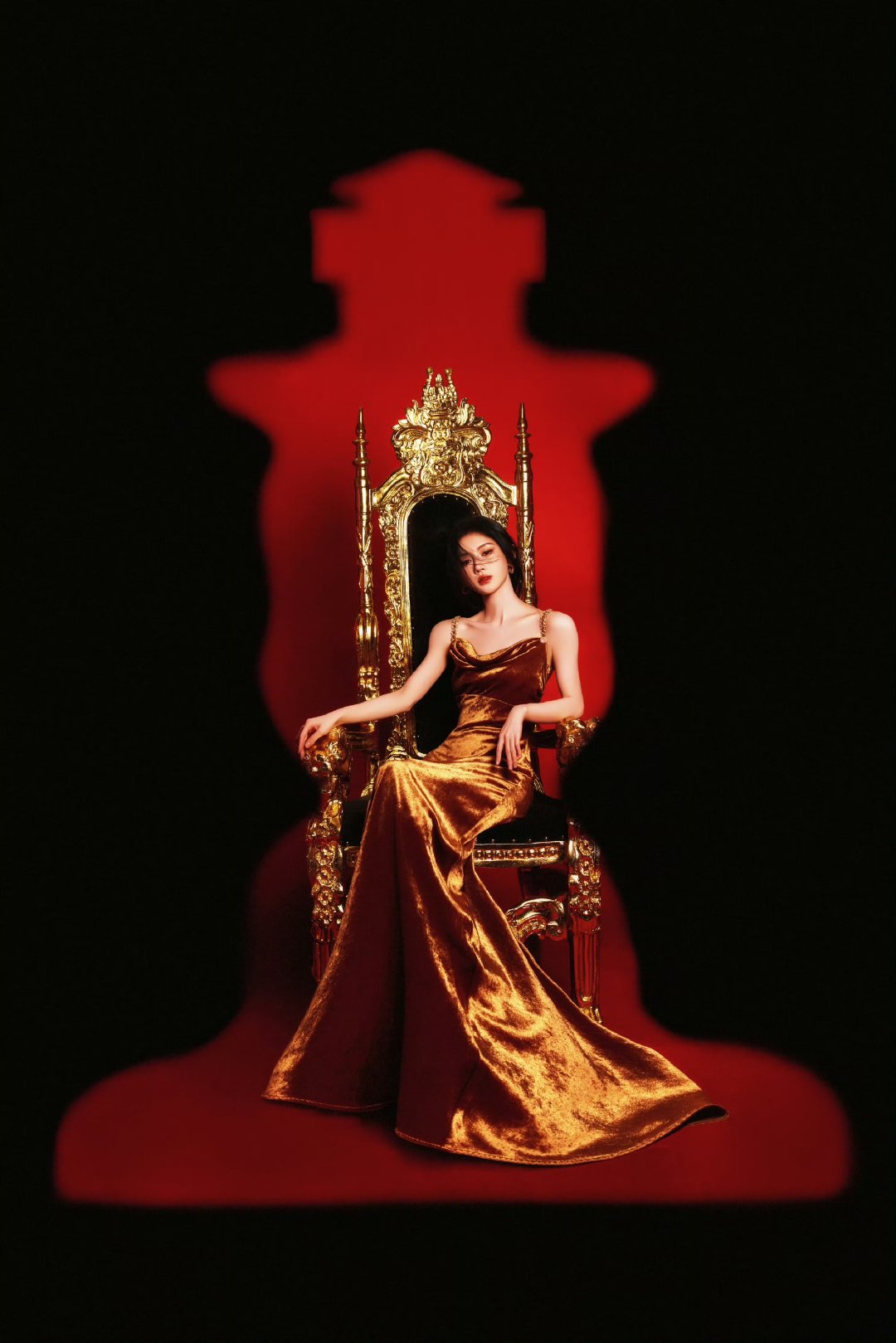 鞠婧祎王座上的鎏金女王鎏金女王鞠婧祎 谁能拒绝王座上的鞠婧祎呢~ 鞠婧祎