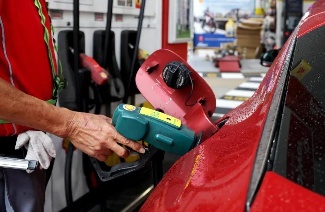 美国对伊朗石油出口制裁30天，4月19日结束

4月14日，据路透社消息，美国政