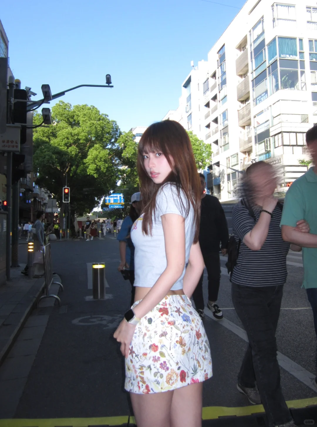 Cos一天女大学生