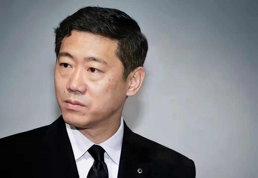 李稻葵拍桌发声：农民养老不能再拖了
 
北京论坛上，李稻葵教授拍了桌子。
他直言