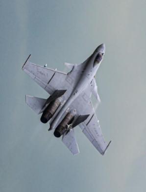 歼-15空战能碾压F-18？先别急着下结论，说句不太中听的：以歼-15目前的底子