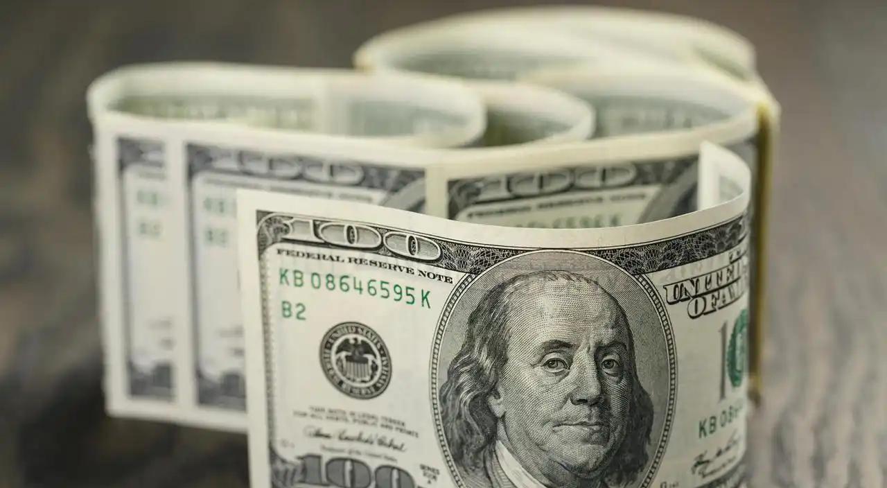 惊爆！美媒称美国头号敌人不再是中俄

原本一直于台前以十分高调的姿态去展示自身军