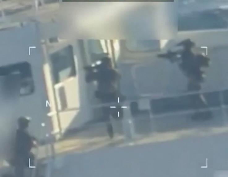 快讯！12月10日下午特朗普证实，美军当天在委内瑞拉海岸扣押的，载有30万吨巨型