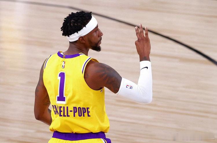 波普 詹姆斯 76人 NBA休赛期 昔日湖人带刀侍卫有望再度联手詹姆斯！名记消息