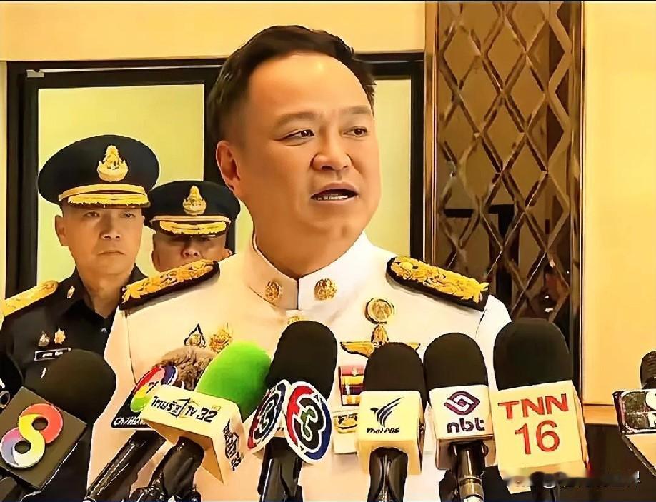 12月25日凌晨的最新消息，速报，全都不容错过，第九条：泰国看守总理宣布参选20