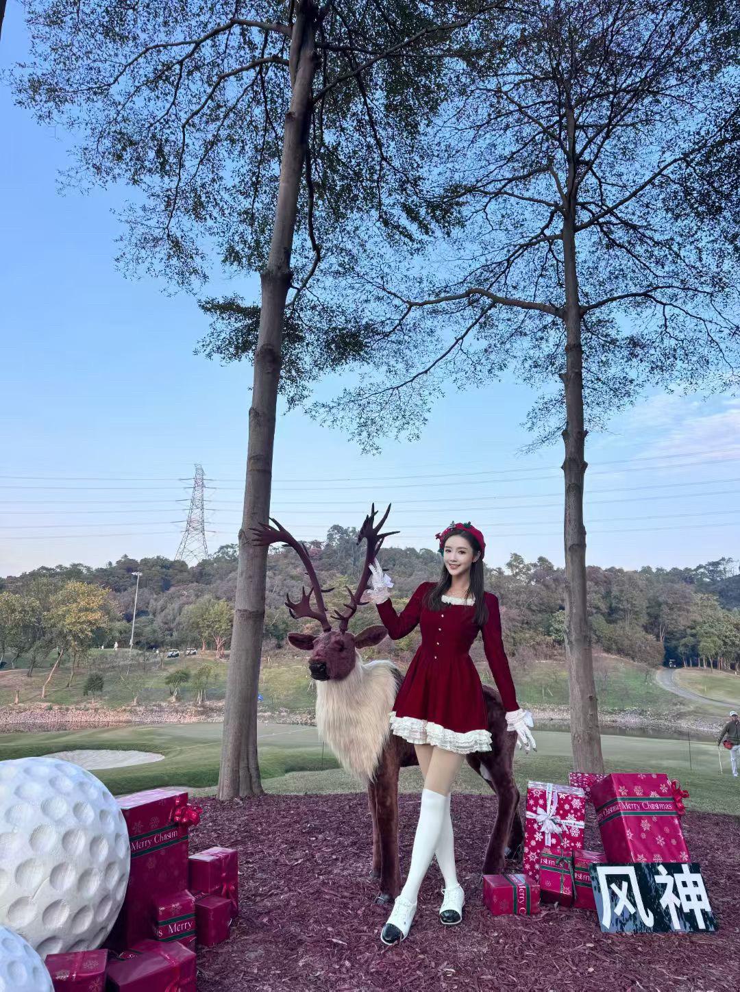 姐妹们因突发设备故障情况，今天早课暂停一场。需要回放跟练的姐妹们可以点...