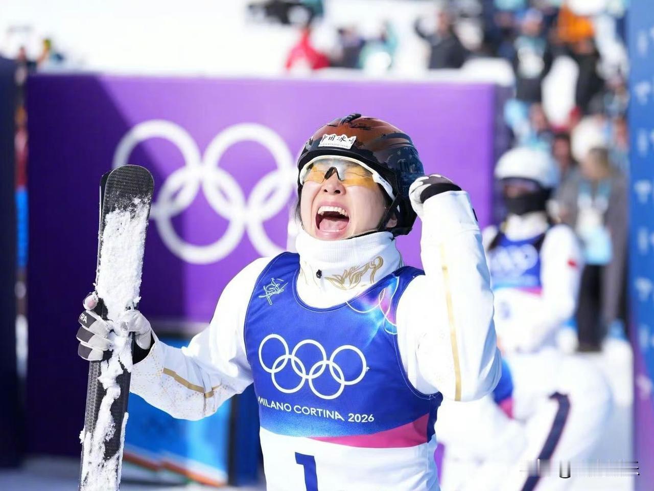 谁能想到？35岁的徐梦桃又拿冬奥会金牌了，看她经常参加综艺节目，本以为她会慢慢淡