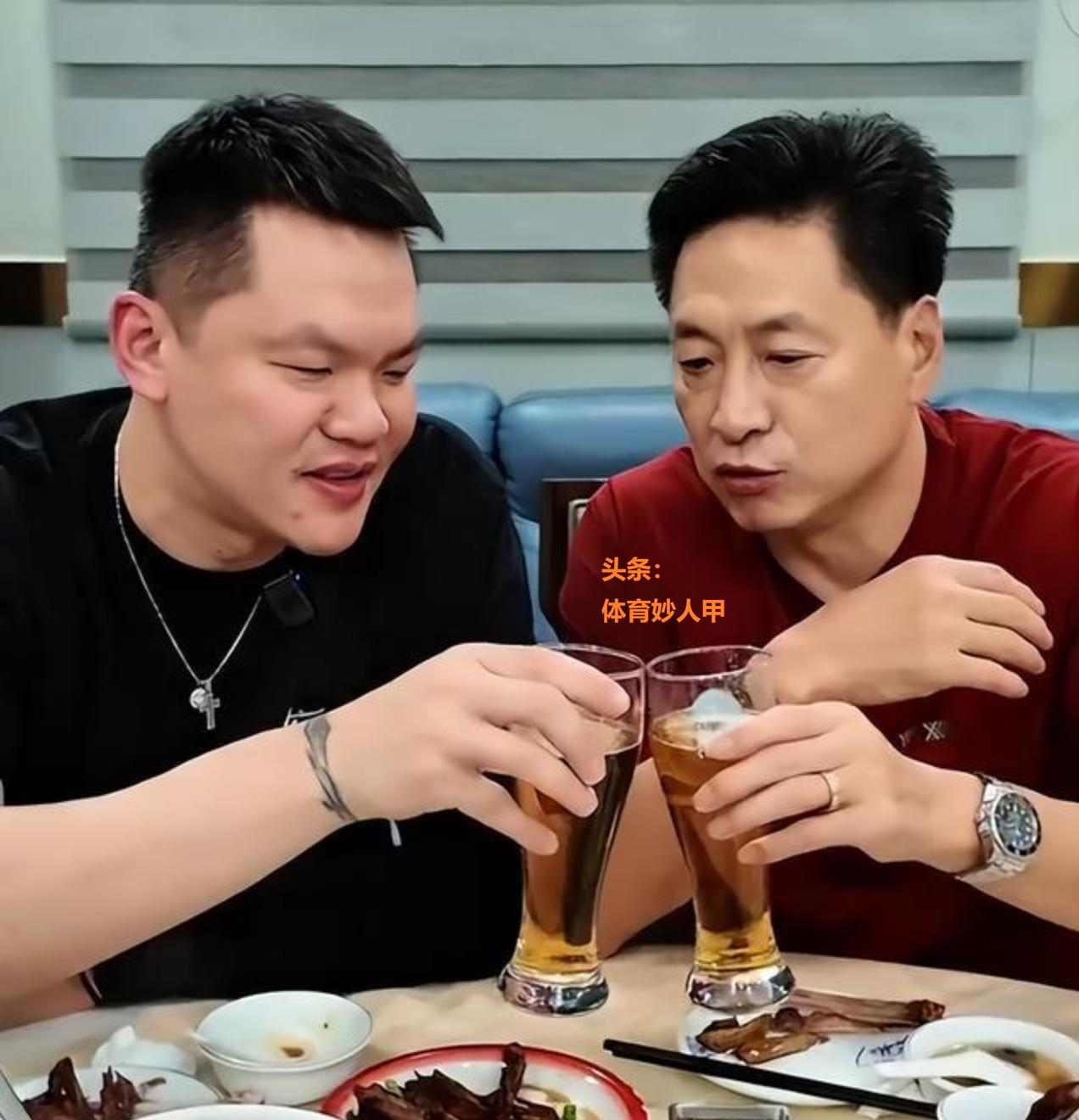 李春江告别山西队！学习徒弟朱芳雨，成为一名网红
众所周知，李春江是CBA的金牌教