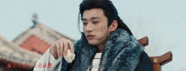 #刘学义成山东馍馍野生代言人# 说实话看春花厌里面刘学义吃的我都想吃了，因为真的