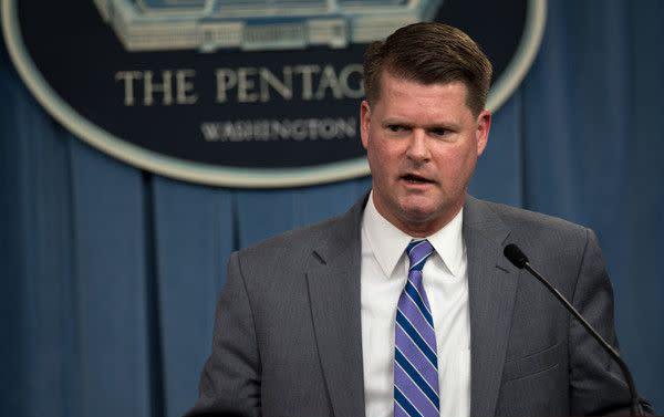 就在中日稀土战火升级之际，美国人出来说话了！前美国国防部助理部长薛瑞福今天在东京