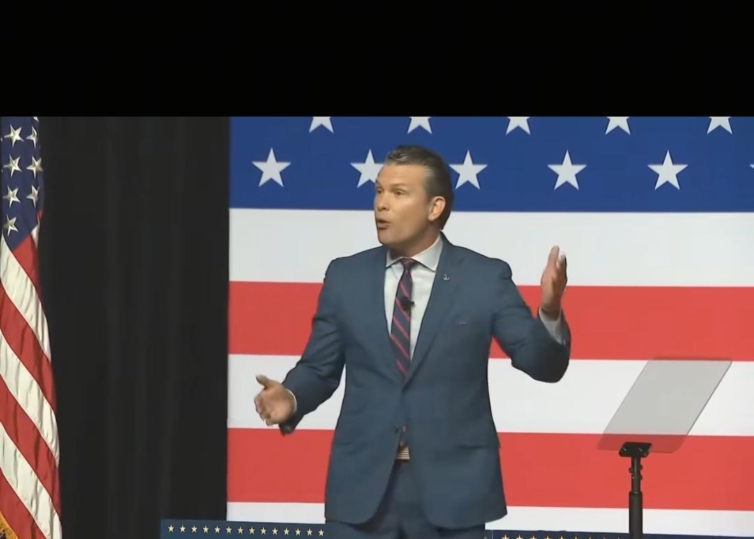 一句"杀光所有人"让美防长冠上"战争犯"的罪名。
    此前，美国《华盛顿邮报