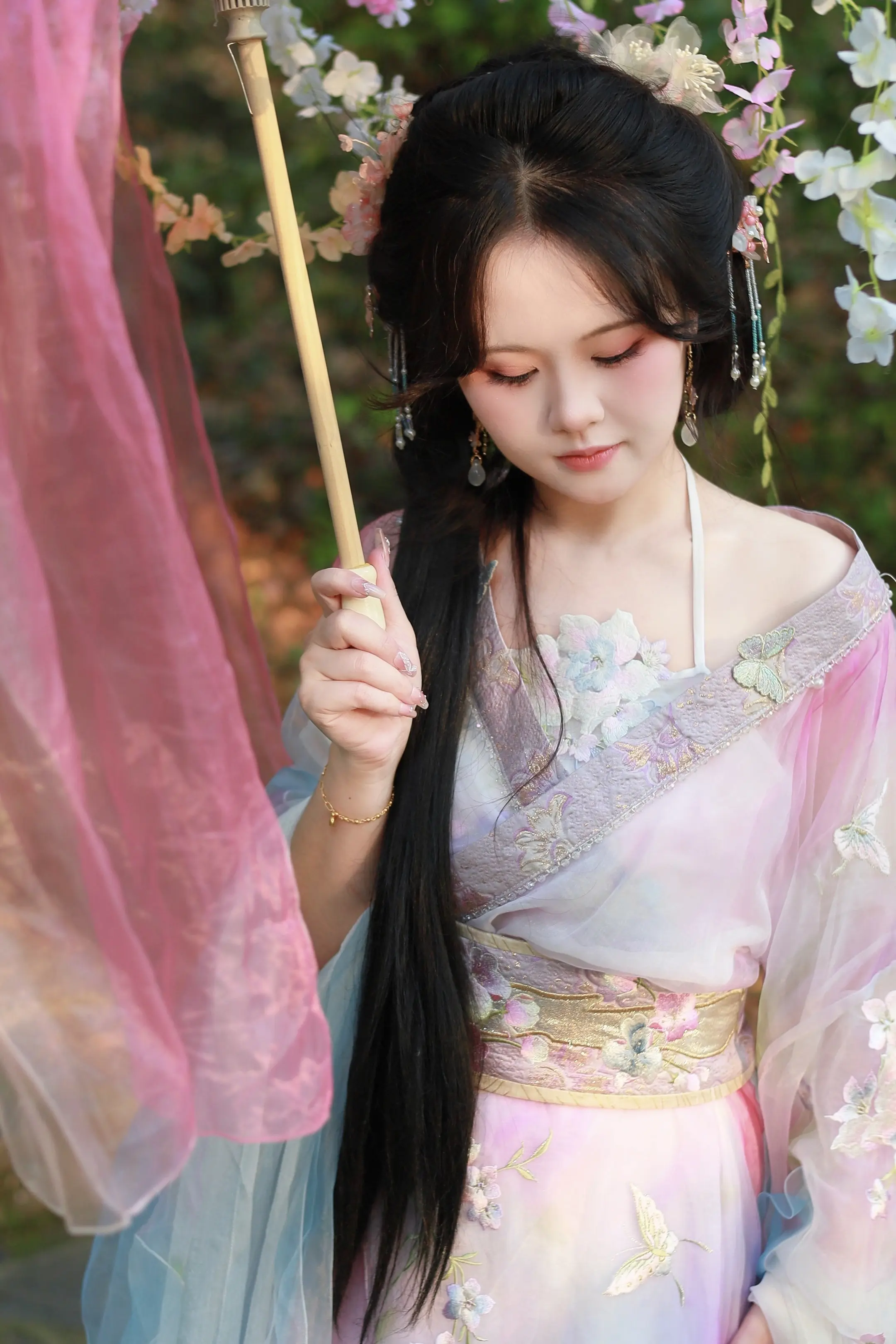 粉色汉服也太仙了 古风甜妹
