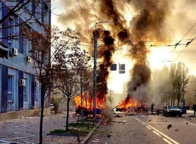 导弹炸不垮基辅！俄乌鏖战四年真相曝光，现代战争早已不是火力为王，俄终于认清现实