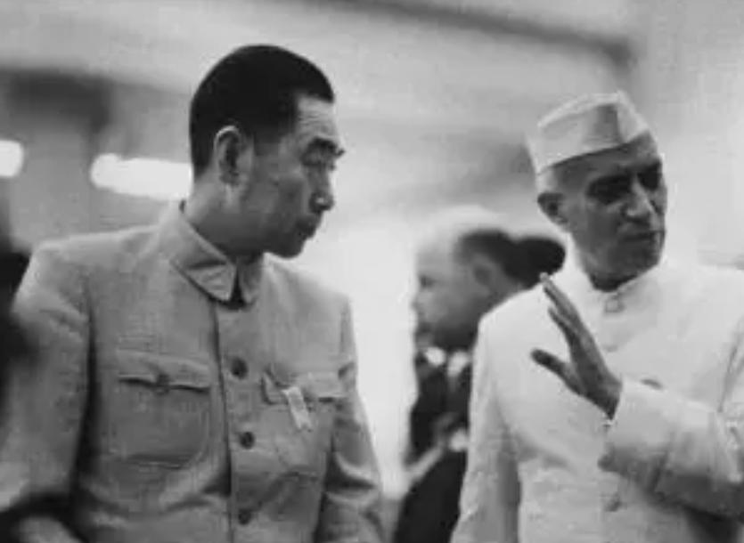 1961年12月，印度干了件大事——出兵果阿，11倍兵力压上去，48小时就把葡萄