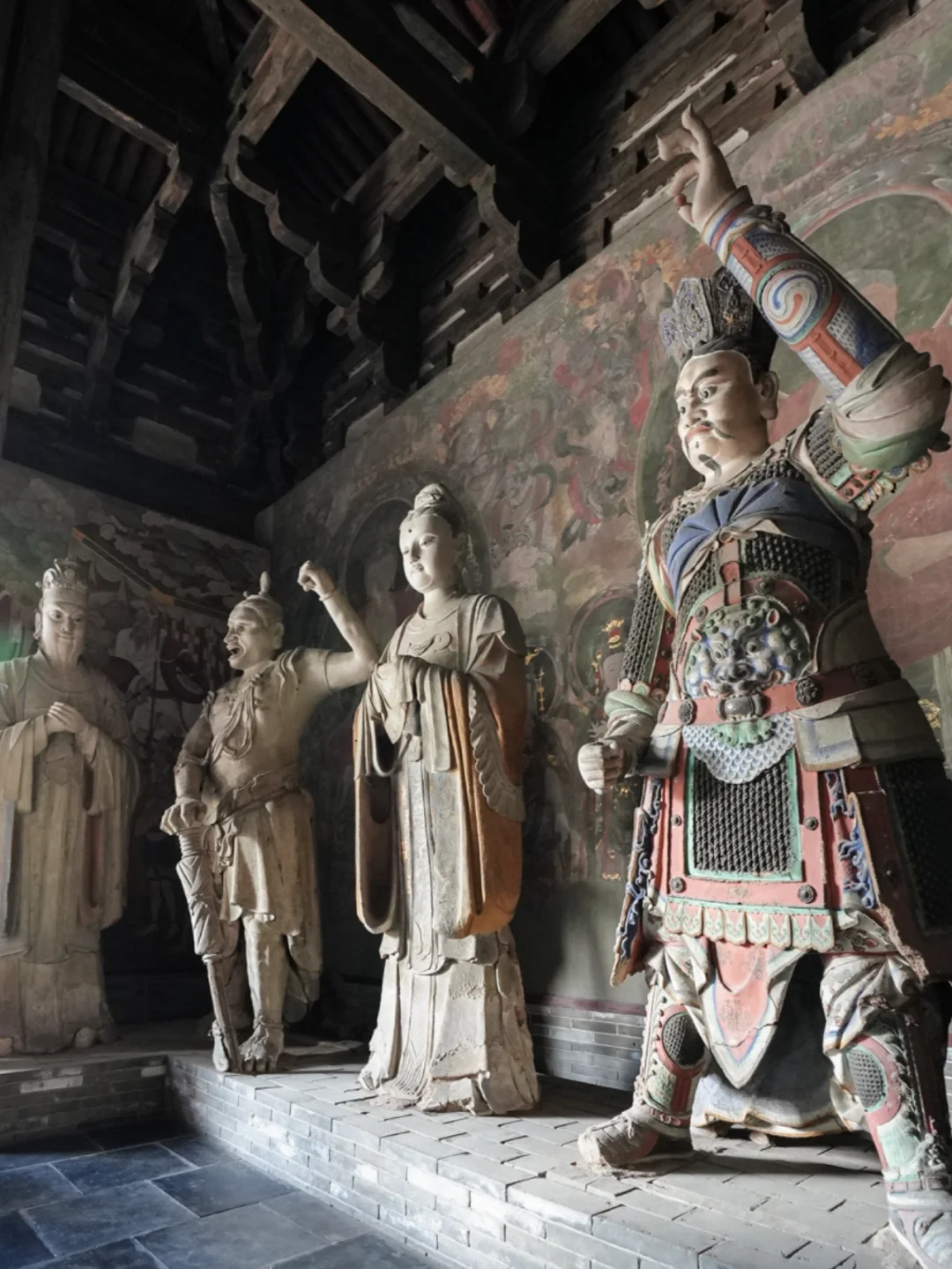 善化寺，那善男信女别再受苦。