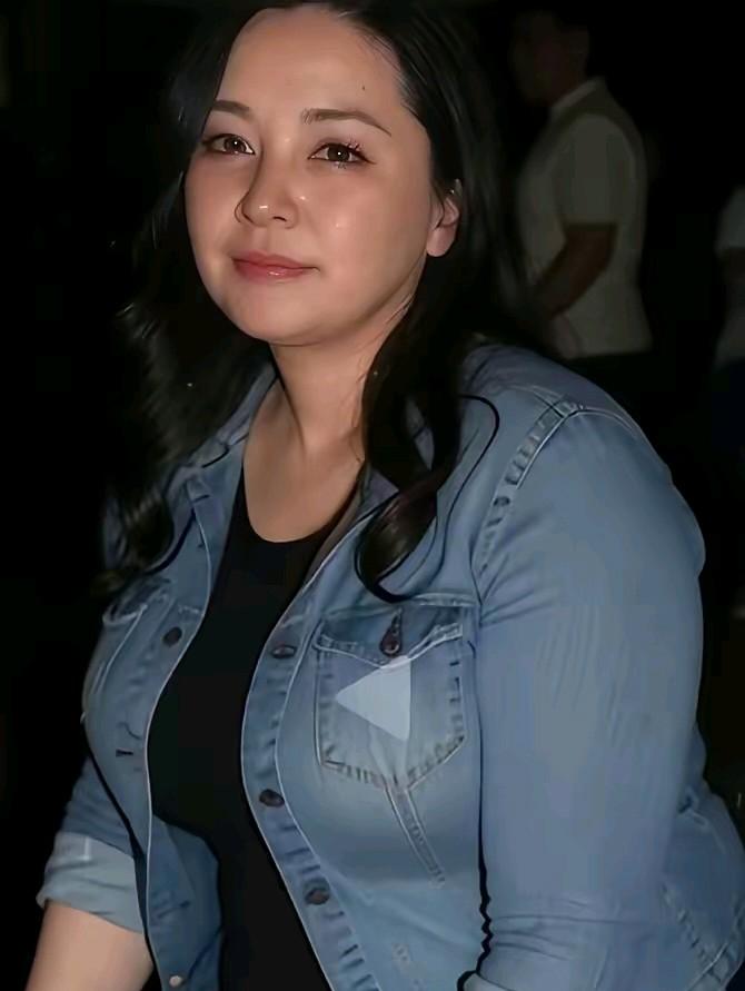 没有钱的男人适合娶什么样的老婆呢！我觉得没有钱的男人可以娶微胖的女人，强壮的女人