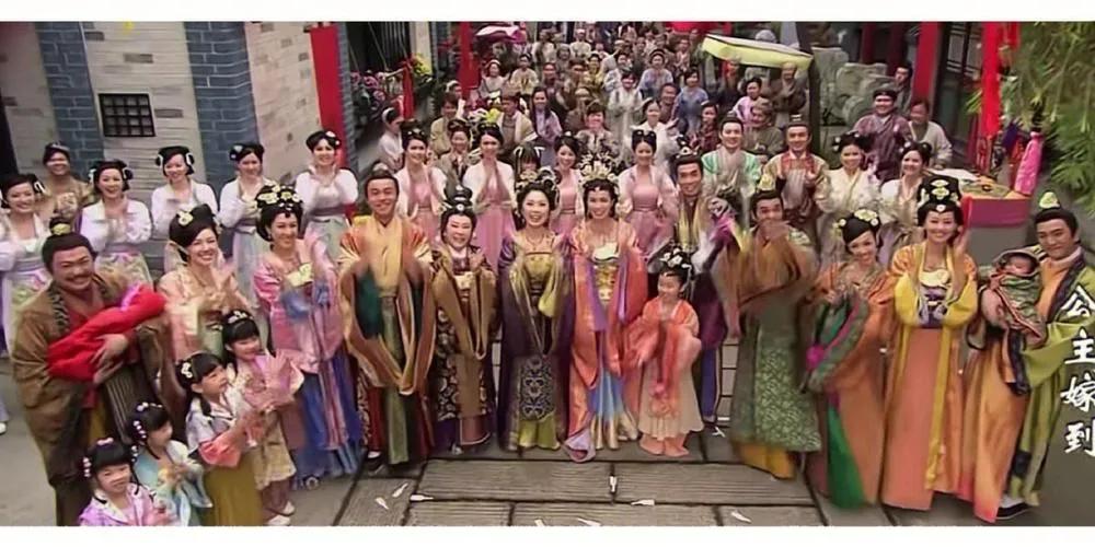 TVB的演员各个演技了得，很多剧都是看了十几二十遍，不论是悲剧，喜剧，哪怕是一个