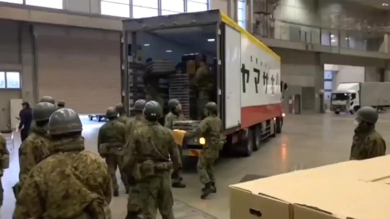 看看令和废宅们怎样抗震救灾？根本就是一群没脑子的废物！

日本北部发生地震后，日