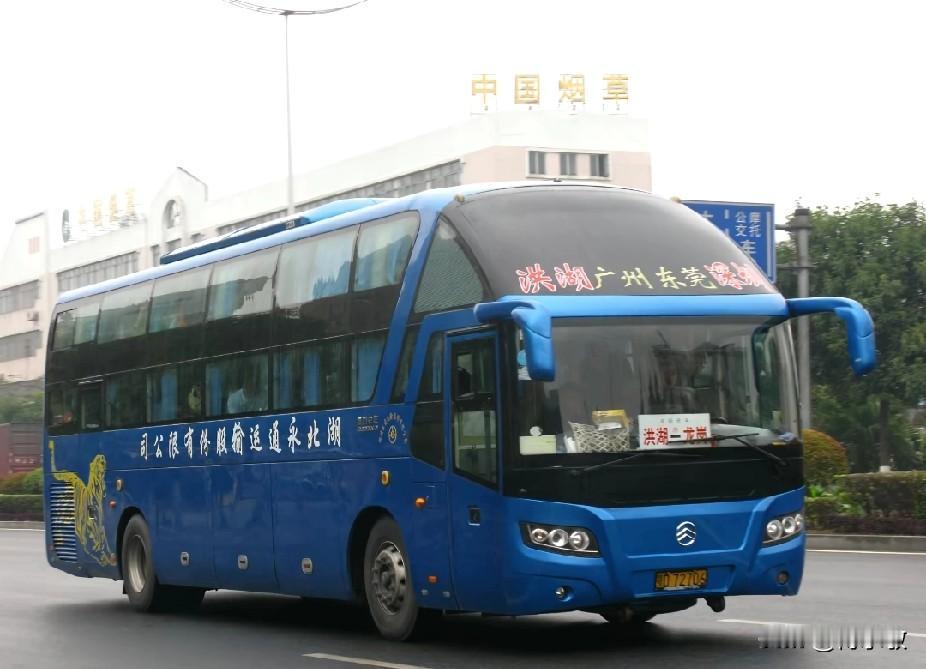 湖北曾经开往广东珠三角的省际长途客运线路（四），不知还有多少在运行？
洪湖—深圳