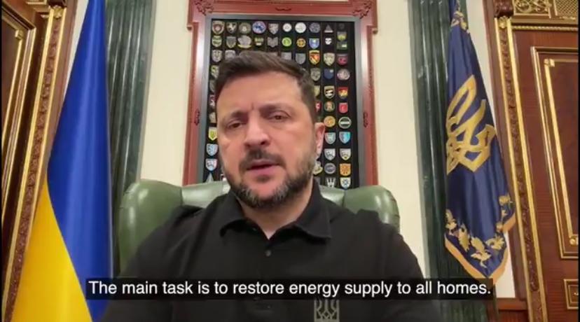 乌克兰总统泽连斯基今天在1月12日发文说：“目前，俄罗斯每天的伤亡人数不少于 1