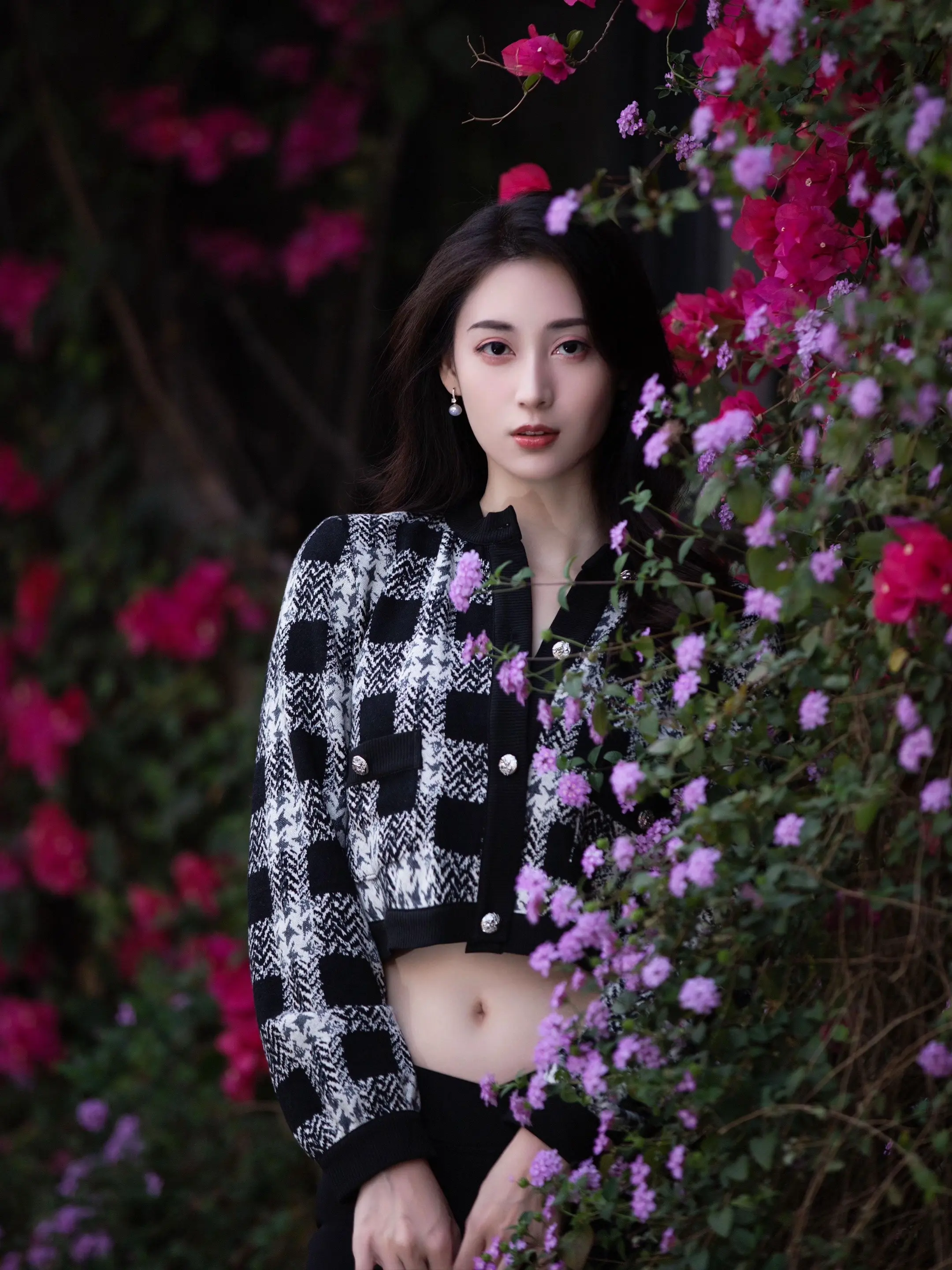 这就是梦中的繁花之境吧～姹紫嫣红 万花丛中 整个人都温柔了起来 一起感...
