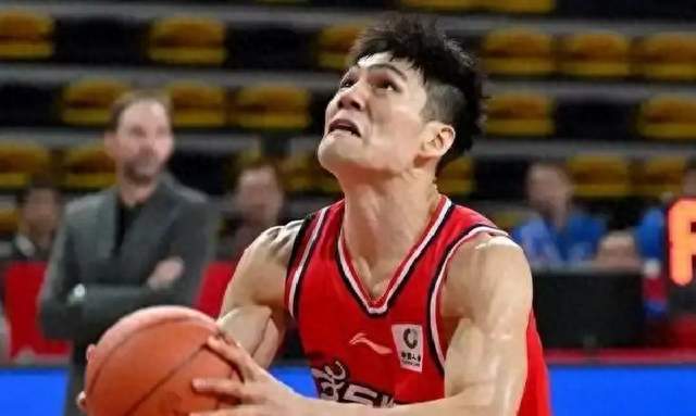 随着深圳大胜、宏远惨败，CBA乱了！广州当老大，宏远倒6深圳倒4