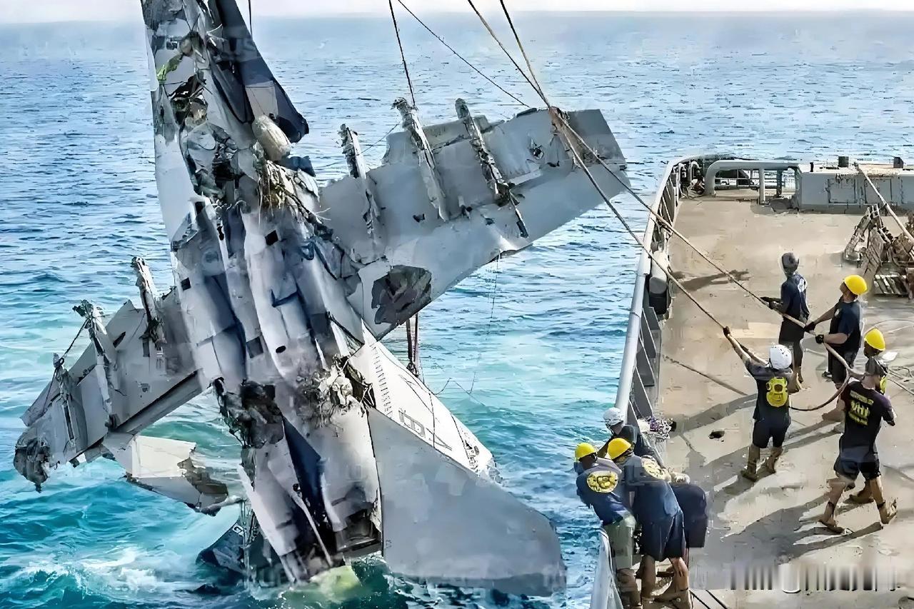 南海这片水域，如今有了新变化。美军尼米兹号航母还没驶进南海，我们的天基卫星和高空