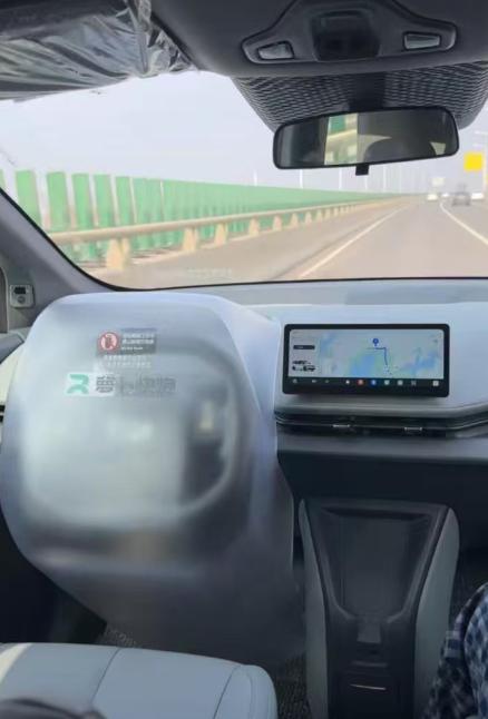 短短几天时间，反差竟然如此之大，以前骂“苕萝卜”，现在集体盼望“萝卜快点回来”！