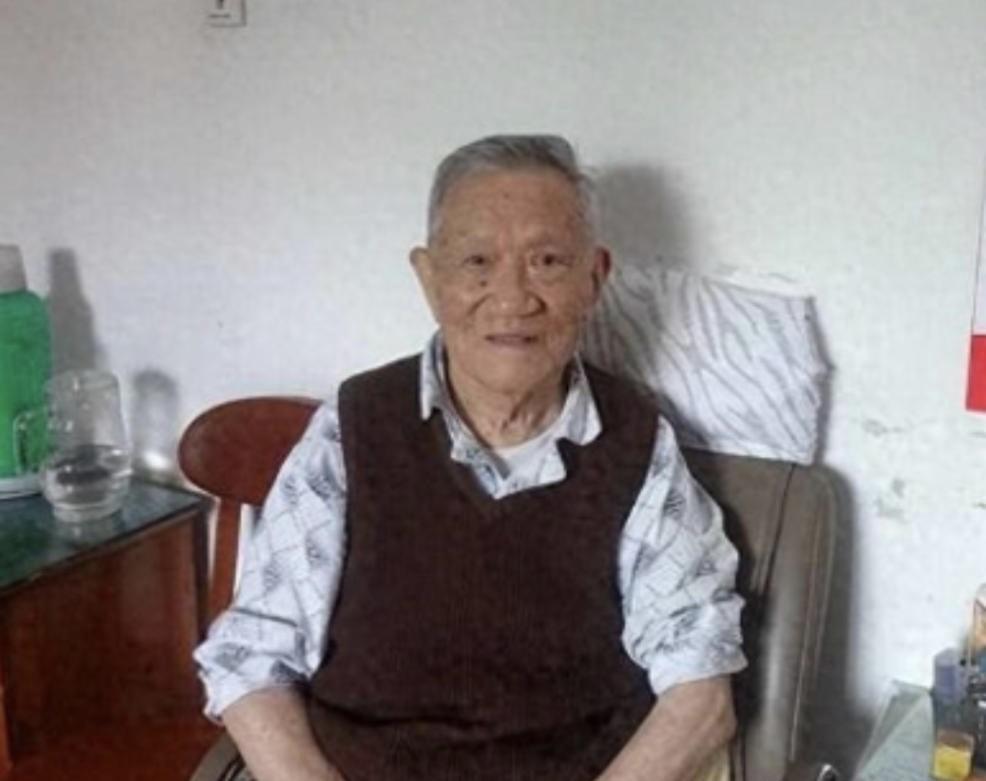 周总理唯一的儿子，却隐瞒真实身份40多年，直到总理去世后才被人知晓，更不可思议的