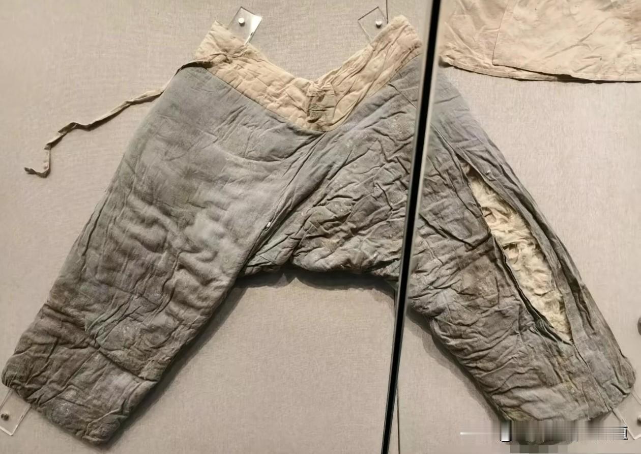 这个棉裤，
是大明朝的，
到现在已经快500年了！
初冬棉裤 复古小棉裤 软绵绵