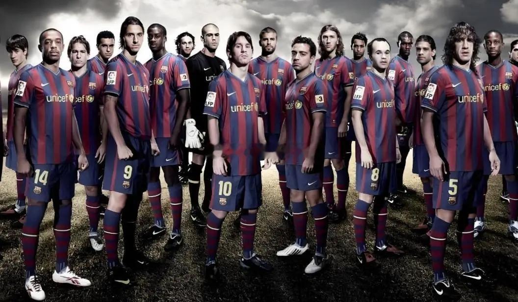 理性讨论，梦三巴萨是不是足坛历史上的最强球队梦三巴萨的球员不仅在俱乐部层面拿到了