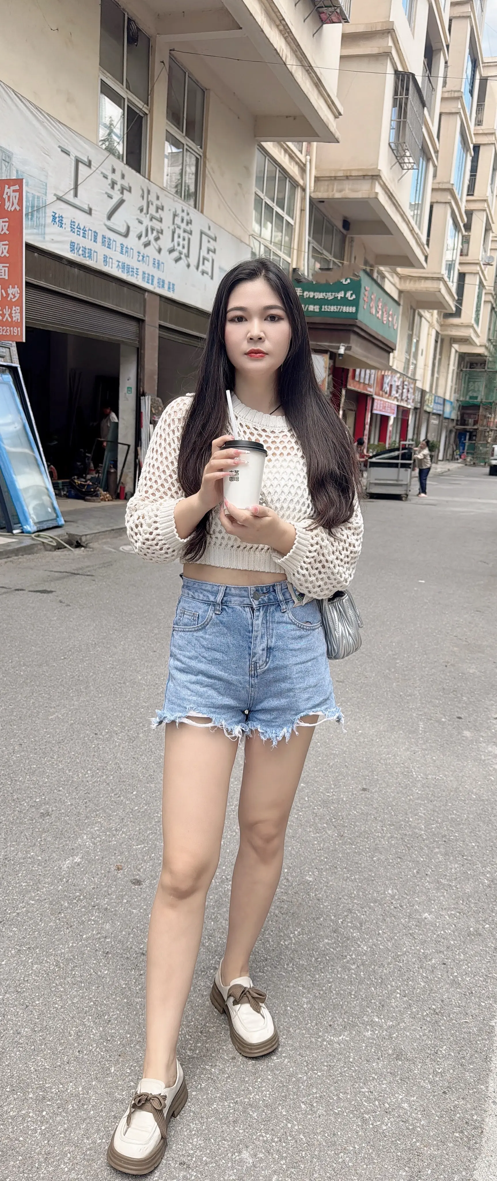 奶茶一杯快乐加倍