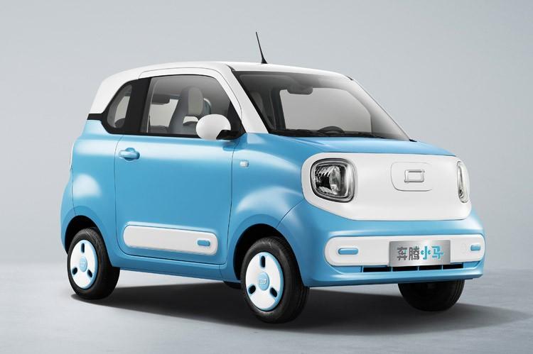 近日，一汽奔腾官方透露，旗下新车——奔腾小马将于5月17日在盐城工厂下线，并交付