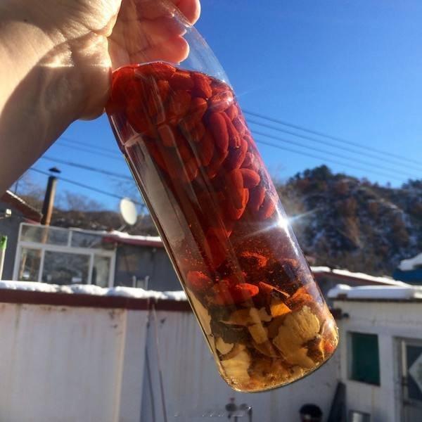 00后安全套消费是80后的5倍哈哈哈哈哈，这根本不用比。00后正是龙精虎猛火力旺