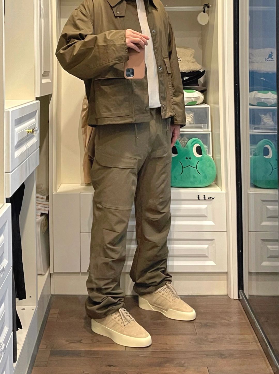 橄榄色系｜工装裤穿搭
