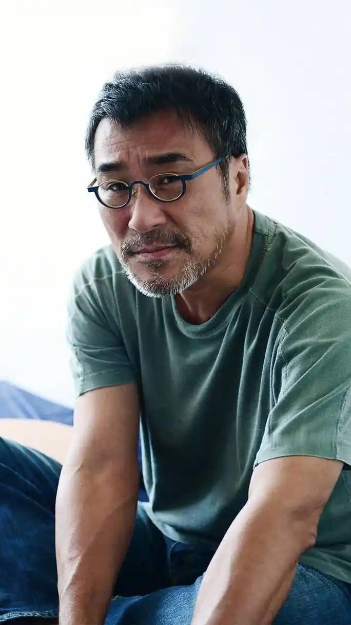 一位情感专家说：
"无论男人还是女人，不要随便和人发生关系。因为一旦做了这种深度